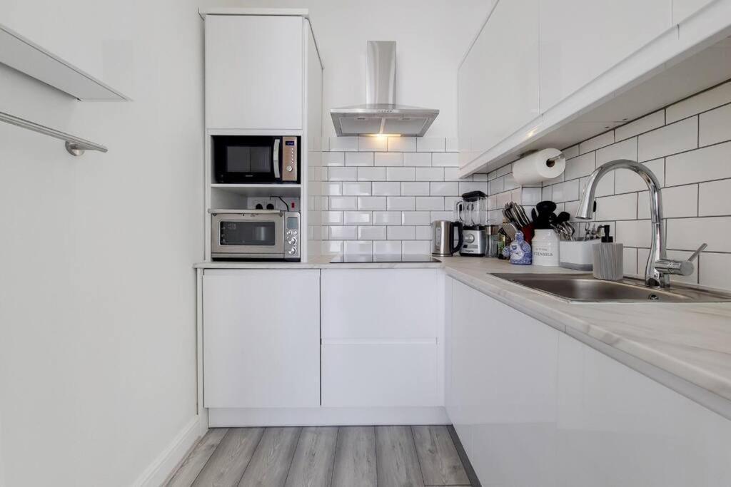 Immaculately Presented 1 Bed Londres Exterior foto